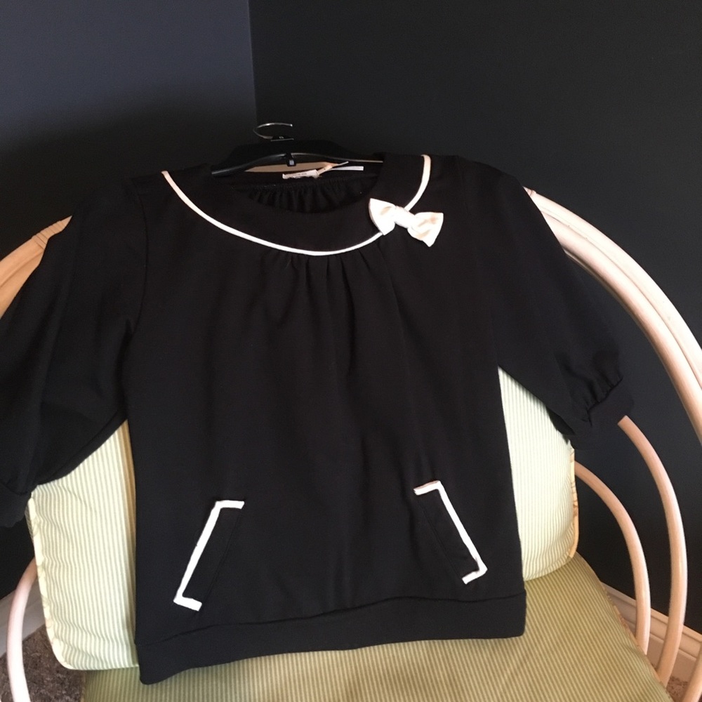 Kimchi Blue Black Top